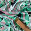 Tesatura crepe de chine din matase naturala - motive geometrice, Roz fondant cu fistic/Verde smarald - imagine 2