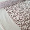 Broderie pe tulle cu mărgele si paiete, Roz fondant