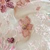 Dantela brodata și paiete pe tulle - design floral, Roz dulce