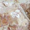 Dantela cu broderie pe toată suprafața de tulle - flori paietate, Roz pal - Bej – Ivoire