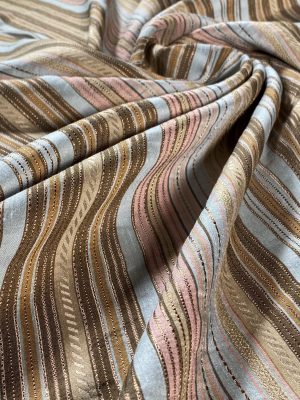 Tesatura din bumbac cu fir de lurex