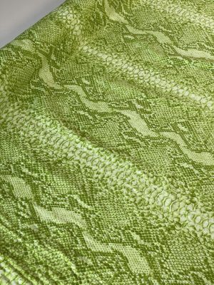 Tesatura jerse din viscoza - design crocodile print, Verde