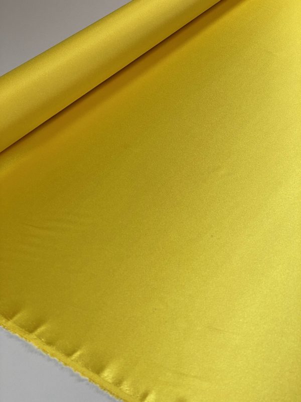 Tesatura Crepe de Chine ,elastica , din matase naturala, dublu face