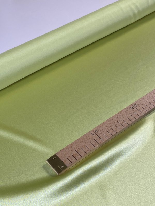 Tesatura Crepe de Chine , elastica, din matase naturala