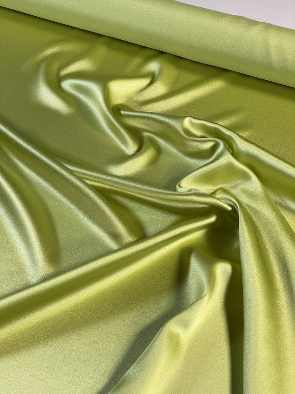 Tesatura Crepe de Chine , elastica, din matase naturala