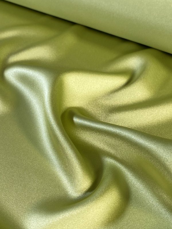 Tesatura Crepe de Chine , elastica, din matase naturala