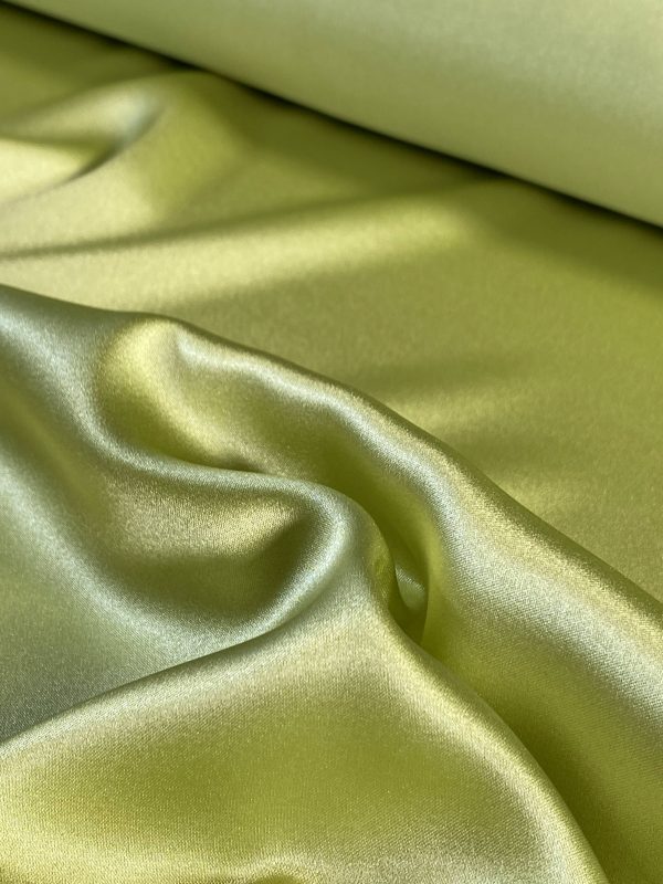 Tesatura Crepe de Chine , elastica, din matase naturala