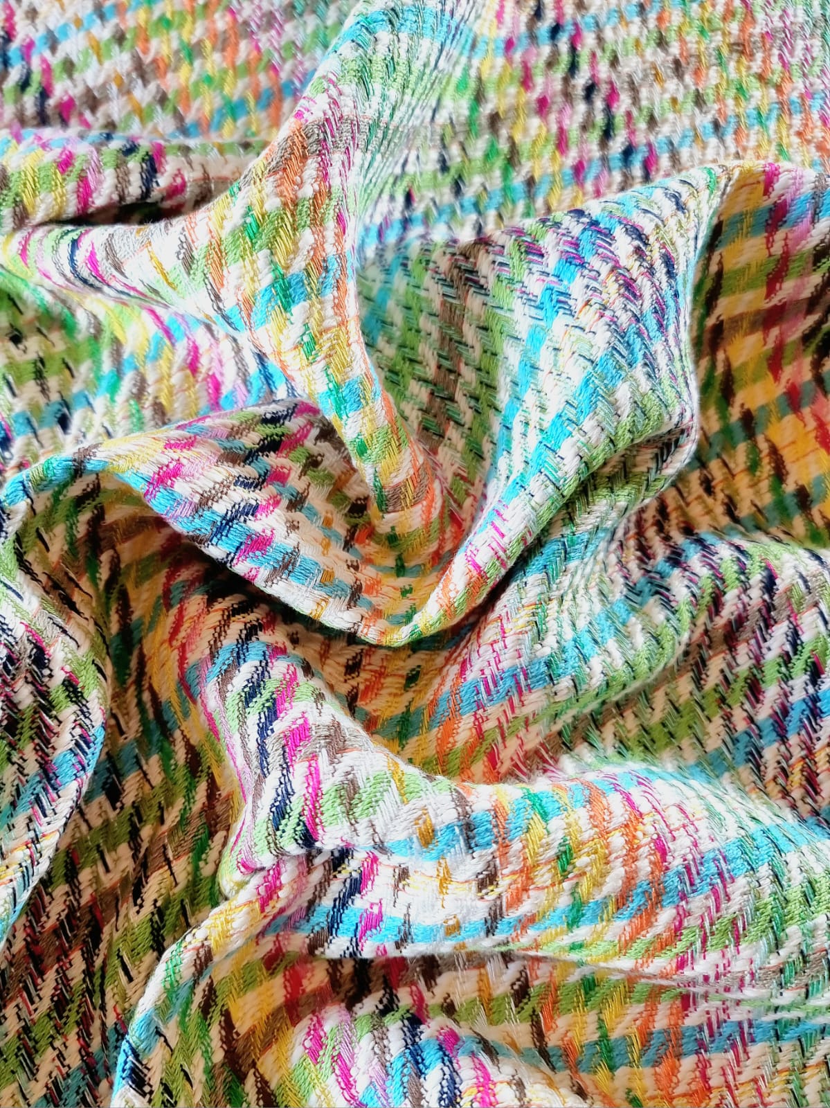 Stofa tweed din bumbac cu viscoza - design fantezie , Multicolor