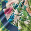 Tesatura din matase naturala , crepe de chine - tip panou cu bordură,  design floral