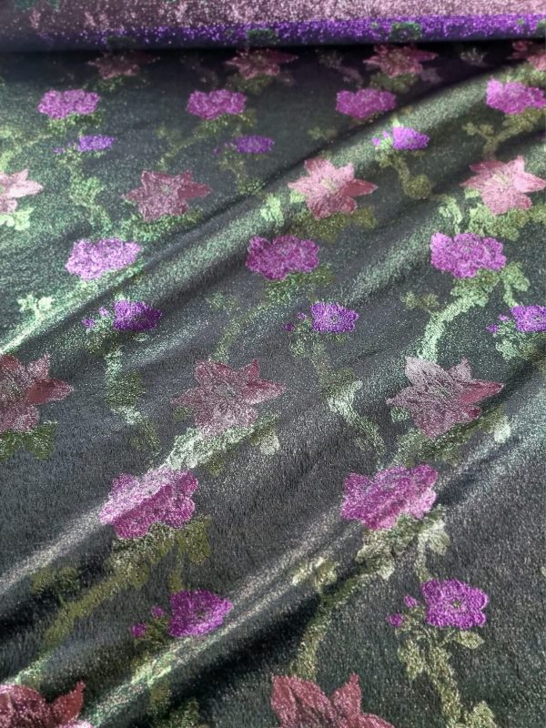 Tesatura jacquard cu suprafața metalizata - design floral, Roz - Cyclamen - Verde închis