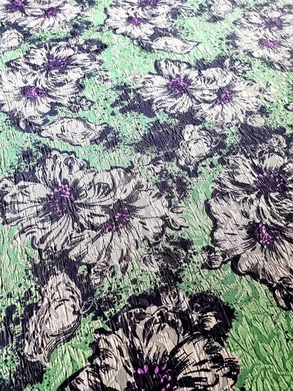 Tesatura jacquard gofrat - design floral, Verde - Negru  - Lila