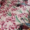 Tesatura satinată din matase naturala  - tip panou cu bordura , design exotic, Multicolor