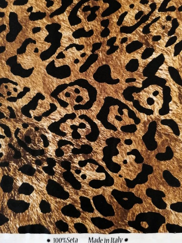 Tesatura crepe de chine din matase naturala - design animal print, Maro - Negru