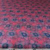 Tesatura din mătase naturală - twill cu design floral, Rosu rubiniu - Albastru