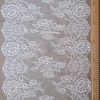 Dantelă chantilly - design floral, Alb fildes