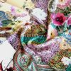 Tesatura din viscoza - dublu crepe cu motive paisley si design floral, Multicolor