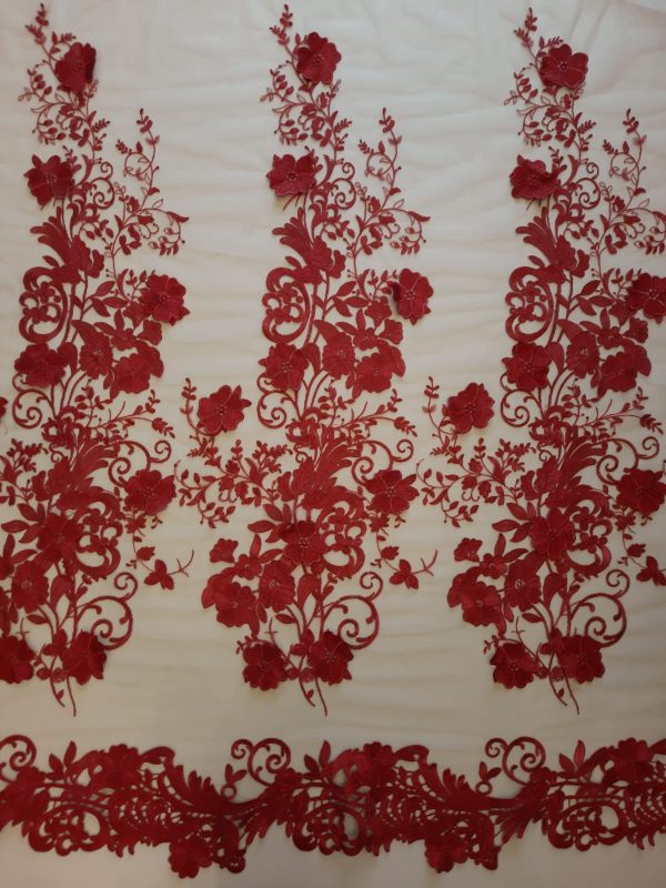 Tesatura brodata pe suport tulle si fir de lurex - desing floral, Rosu