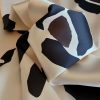 Tesatura mikado cu suprafata twill, Negru - Maro - Ivoire