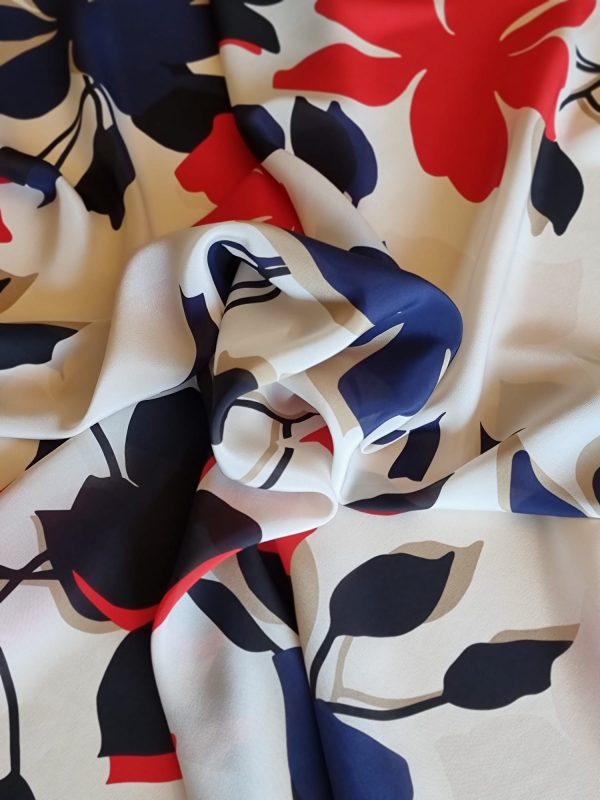 Tesatura crepe de chine din matase naturala - design floral, Bleumarin - Rosu - Negru - Alb