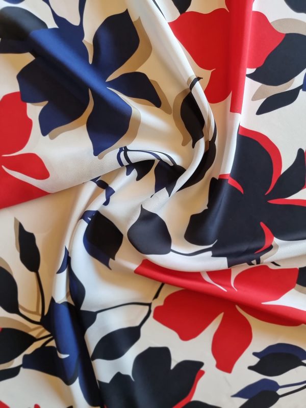 Tesatura crepe de chine din matase naturala - design floral, Bleumarin - Rosu - Negru - Alb