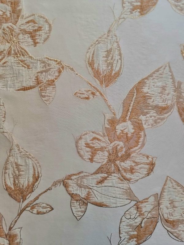 Tesatura Jacquard cu fir de lurex - design floral, Crem - Auriu