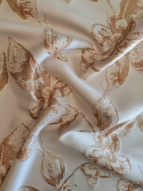 Tesatura Jacquard cu fir de lurex - design floral, Crem - Auriu