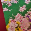 Tesatura crepe din matase naturala cu bordură laterala și design floral, Multicolor - imagine 10