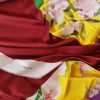 Tesatura crepe din matase naturala cu bordură laterala și design floral, Multicolor - imagine 2