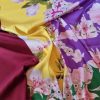 Tesatura crepe din matase naturala cu bordură laterala și design floral, Multicolor