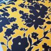 Tesatura crepe de chine din matase naturala - design Floral schitat , Negru/Galben