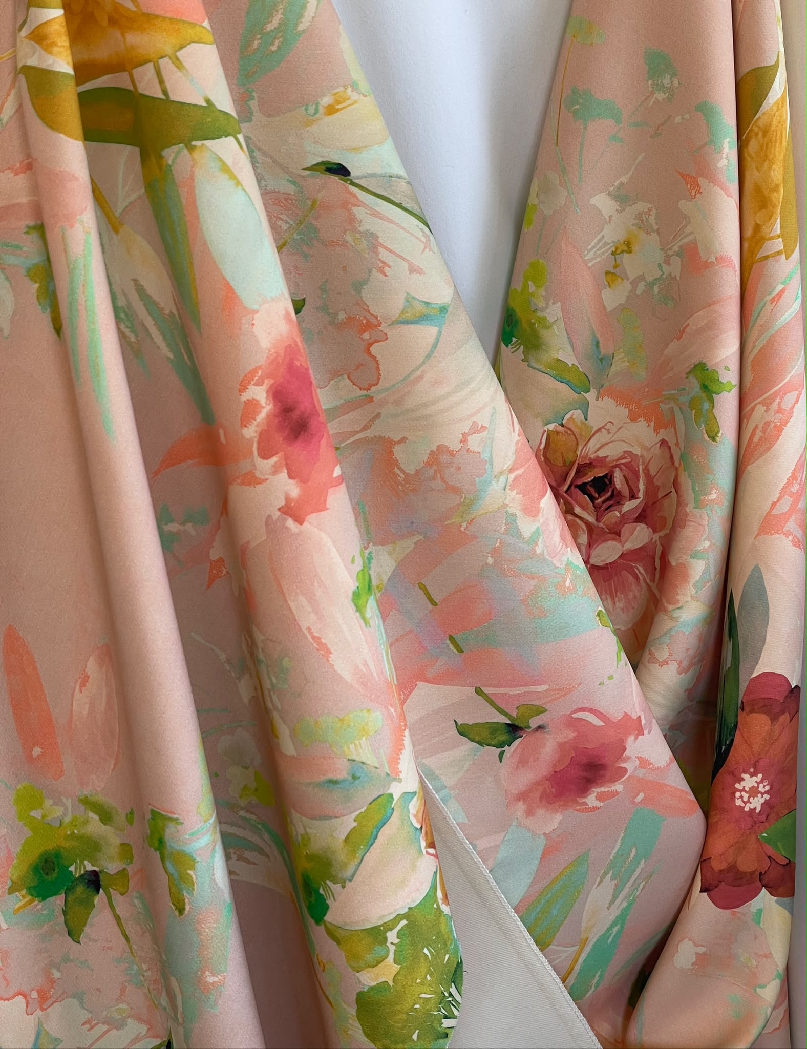 Stofa premium din matase naturala - design floral, Roz/Verde/Galben - imagine 2