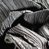 Tesatura  jacquard - design cu striatii reliefate, Negru