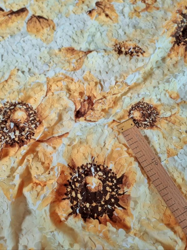 Tesatura brodata cu efect 3D pe suport de tulle imprimat floral, Galben - imagine 6