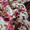 Tesatura crepe din matase naturala - design floral, Bej deschis Vișiniu - imagine 5