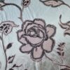Tesatura jacquard - imprimeu cu flori gigant și reliefate, Roz - Ivoire - Gri - imagine 7