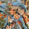 Tesatura jacquard din matase naturala - Imprimeu floral multicolor pe fond bleu