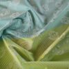 Tesatura Jacquard tip tafta cu design floral sub formă de panouri succesive , Multicolor pastel