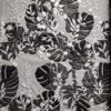 Dantela cu broderie și micropaiete aplicate pe suport de tulle fin, alb negru - imagine 3