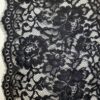 Dantela Chantilly cu design floral , Negru - imagine 8