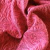 Țesatura Brocart  - design floral usor  reliefat, Roșu și contur discret cu fir negru - imagine 3