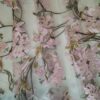 Țesătură premium Dantela brodata cu liane de flori roz pe suport ivoire de tulle delicat, Roz Verde Ivoire - imagine 7