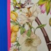 Tesatura din matase naturala- tip panou cu imprimeu de flori multicolore pe fond ivoire - imagine 8