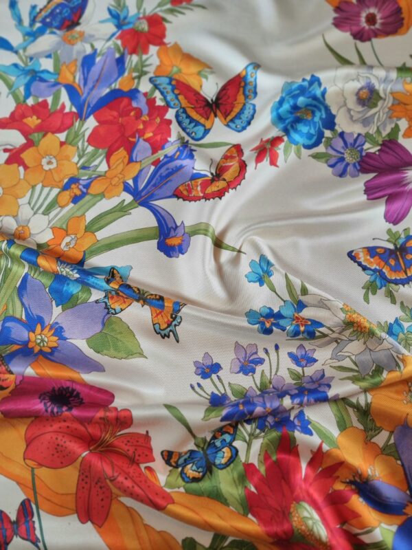 Tesatura twill din matase naturala - tip panou cu design floral,  Multicolor - imagine 9