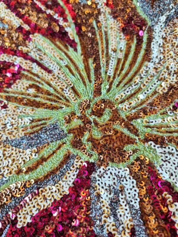 Tesatura bogata cu broderie pe toată suprafața si paiete pe suport de tulle - design floral, Cyclamen / Verde / Cupru - imagine 6