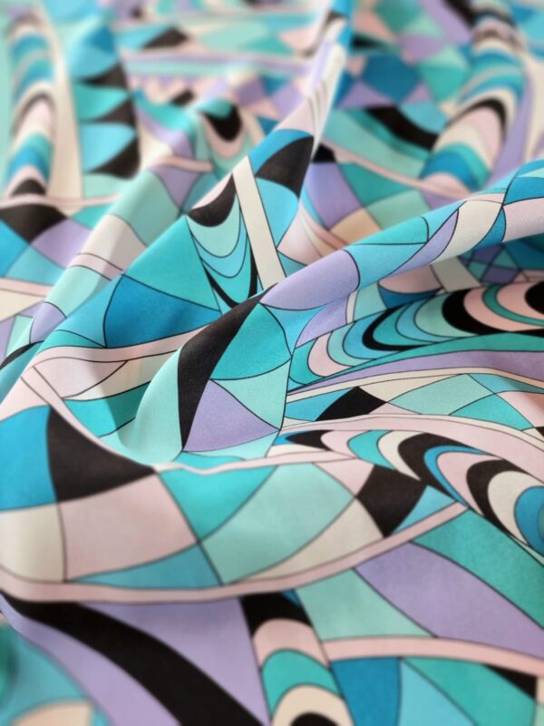 Tesatura crepe de Chine din mătase naturală - design geometric, Bleu / Alb / Negru - imagine 4