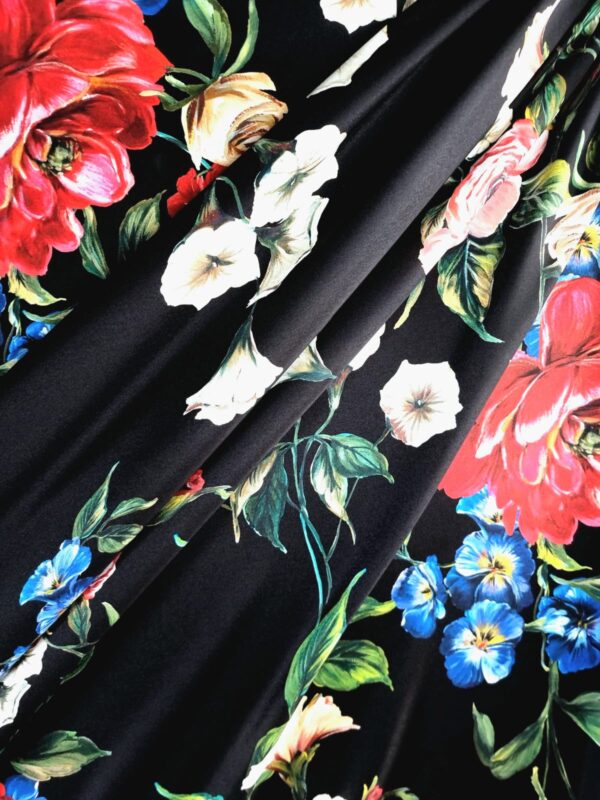 Tesatura crepe de Chine din matase naturală - design floral, Negru / Rosu / Verde / Roz / Albastru - imagine 8
