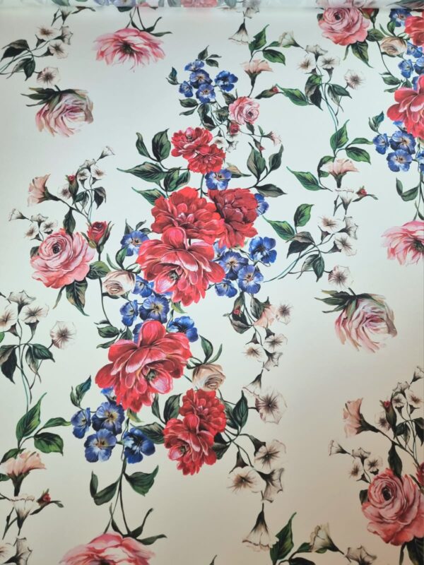 Tesatura crepe de Chine din matase naturală - design floral, Multicolor pe fond Ivoire