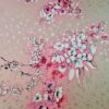 Tesatura Jacquard din matase naturală - imprimeu de grupuri florale,  nuanțe în degrade de roz și verde fistic - imagine 3