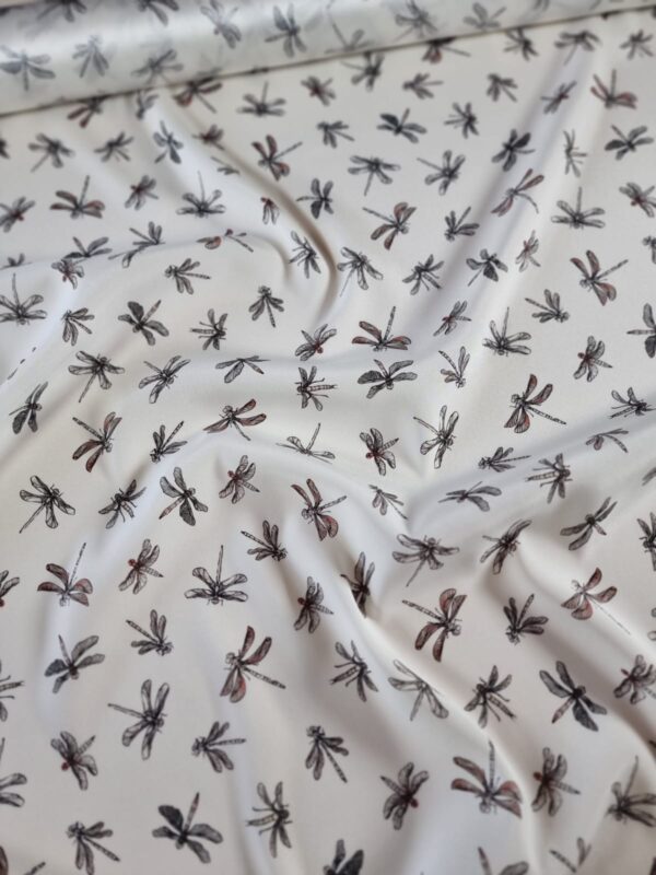 Tesatura din matase naturala Crepe de Chine cu imprimeu de libelule pe fond Ivoire