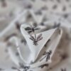 Tesatura din matase naturala Crepe de Chine cu imprimeu de libelule pe fond Ivoire - imagine 6